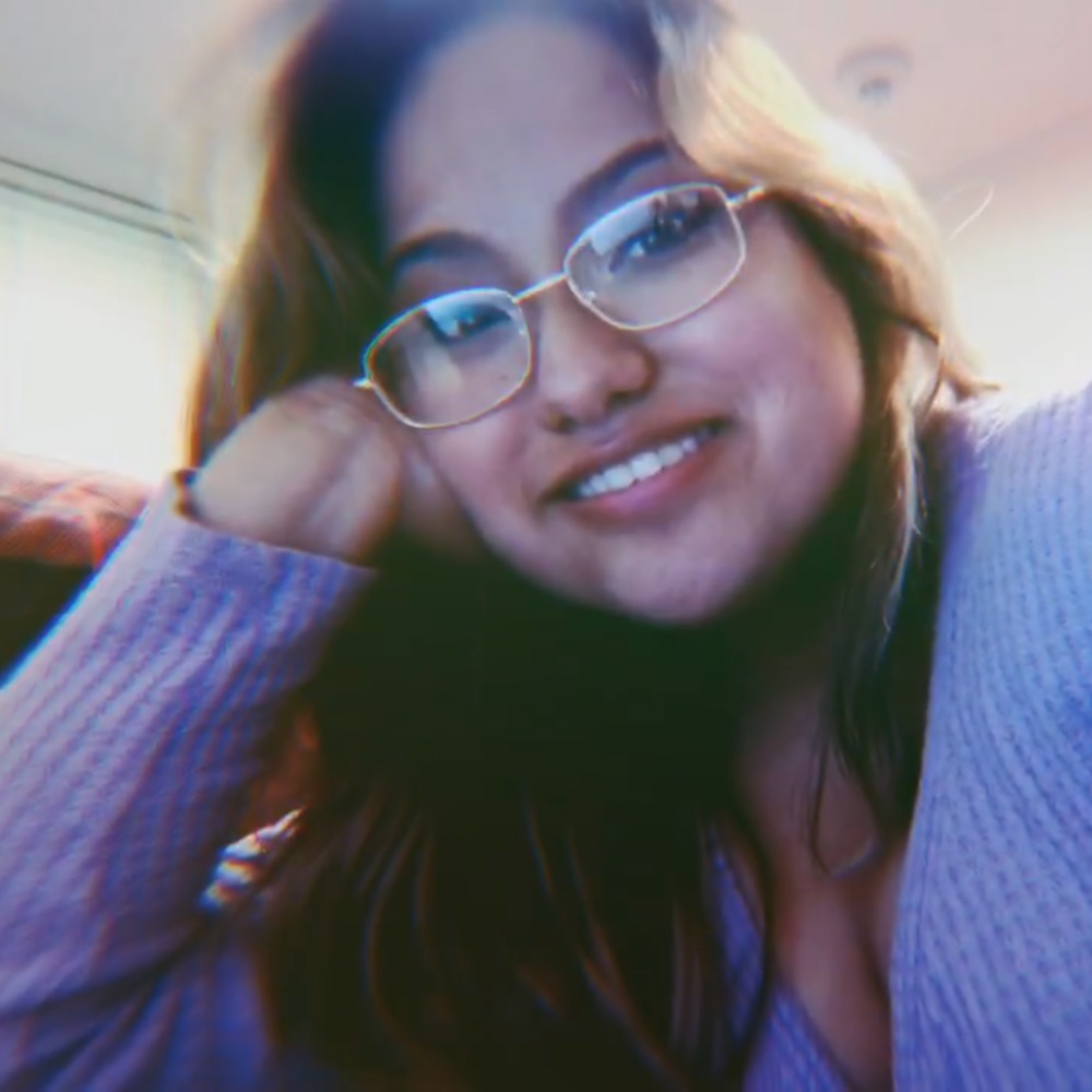 Meet your Posher, Gabriela
